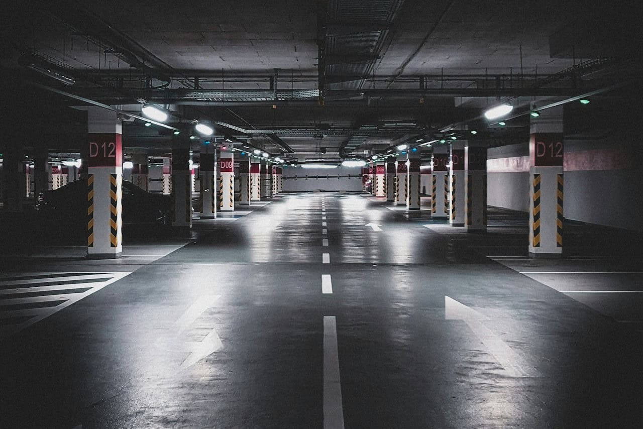 Parking – tomas Nozina Parking - tomas Nozina